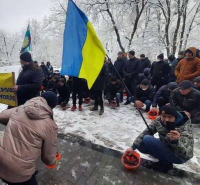 На Луганщине седьмой день бастуют шахтеры