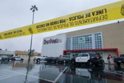 В Лос-Анджелесе полиция застрелила девочку в перестрелке