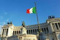 Опрос: Демпартия Италии к концу года упрочила лидерство в электоральном рейтинге
