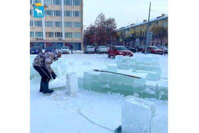 Ледовый городок в центре Йошкар-Олы достроят к 29 декабря
