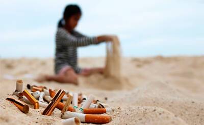 В Испании запретили курить на пляжах, штраф – 2000 евро