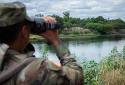 Волна самоубийств захлестнула Национальную гвардию Техаса, охраняющую границу США с Мексикой