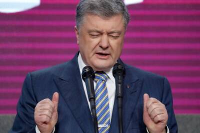 «Нет пороха в Порошенко»: сбежавший экс-президент Украины грозится скоро вернуться