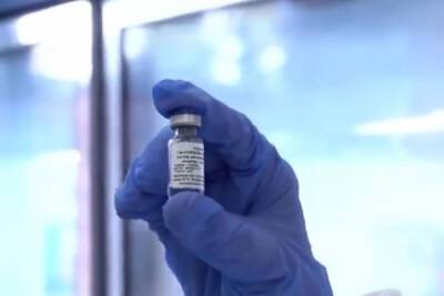 В гражданский оборот выпущена вакцина от коронавируса для подростков