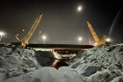В Туле монтируют железобетонные балки нового Баташевского моста