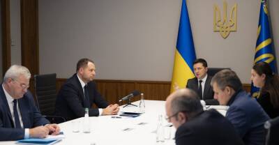 Зеленский обсудил с американскими сенаторами и конгрессменами ситуацию на Донбассе, "Северный поток-2" и агрессию РФ