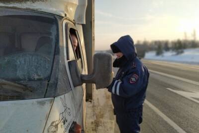 Костромские казусы: полицейские отправили 8 шоферов нарушителей спать