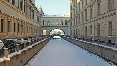 Температура воздуха в Петербурге опустится на 9 градусов ниже нормы