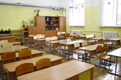 Неизвестный сообщил о минировании петербургской школы