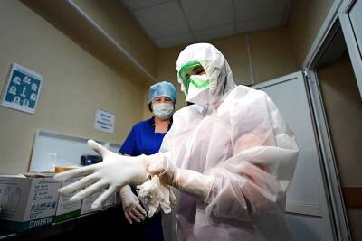 За сутки в России выявлено менее 25 тысяч больных коронавирусом