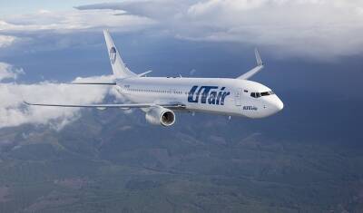 У самолета авиакомпании Utair вспыхнул двигатель во время вылета из Тюмени (ВИДЕО)