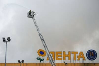 В Томске загорелся второй за неделю гипермаркет «Лента»