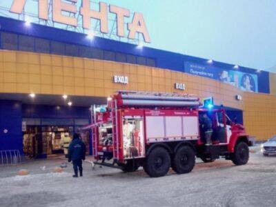 В Томске загорелся второй за неделю гипермаркет "Лента"