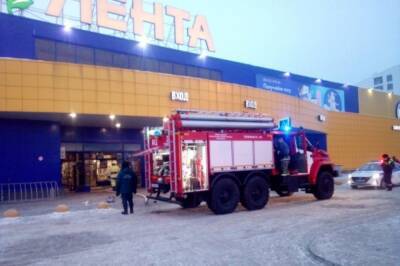 В МВД сообщили, что причиной пожара «Ленты» в Томске стал поджог