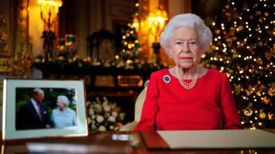 Елизавета II упомянула принца Филиппа в рождественской речи