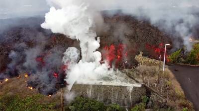Извержение вулкана Кумбре-Вьеха, которое длилось три месяца, признали завершенным