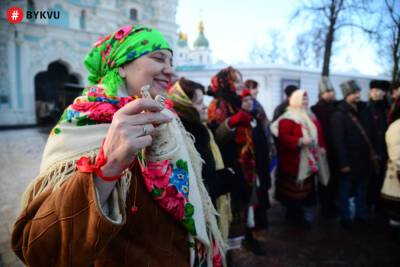 Різдво у Києві: на Софійській площі показали вертеп