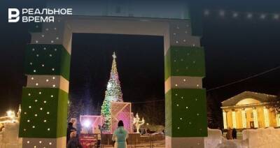 В Бугульме торжественно открылся новогодний городок «Бугулькрафт»