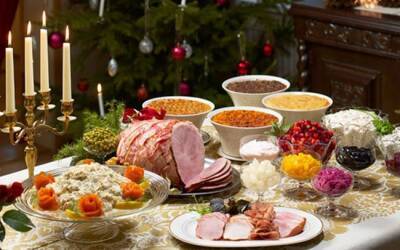 Какие блюда подавать к новогоднему столу, чтобы праздник прошел без последствий?