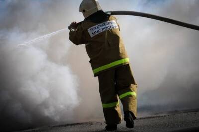 Вечером в Смоленской области пожарные ликвидировали пожар в жилом доме