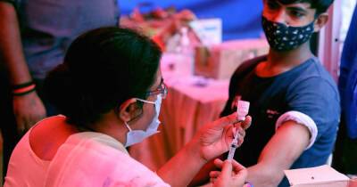 Индия одобрила Covaxin для вакцинации против COVID детей от 12 лет