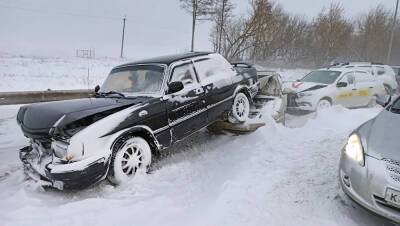 На трассе в Мордовии столкнулись 24 машины