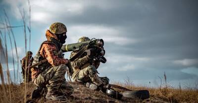 Украинские войска на Донбассе подверглись атаке, несмотря на договоренности ТКГ о прекращении огня