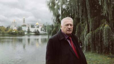 Жириновский пожелал Шукшиной "заразиться коронавирусом и медленно умереть"
