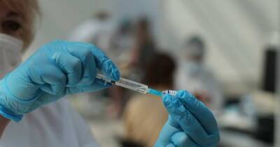 В мире сделали почти 9 млрд прививок от коронавируса