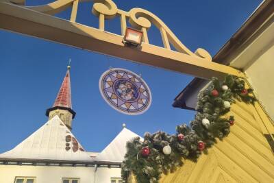 В Приоратском дворце в Гатчине открылась рождественская выставка
