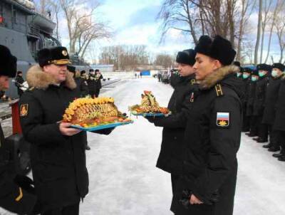 БДК «Минск» и «Королев» вернулись в родную гавань