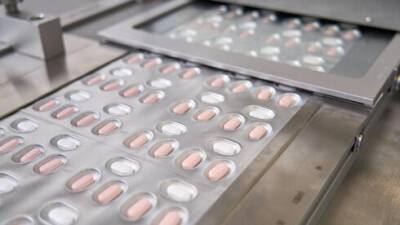 В Израиле разрешили использовать таблетки от коронавируса фирмы Pfizer