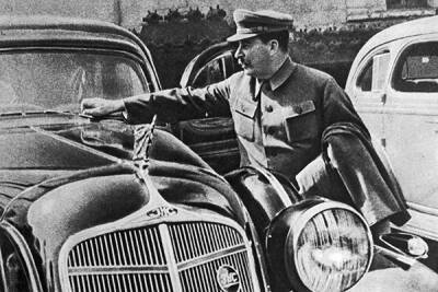 Что на самом деле означали портреты Сталина на стёклах автомобилей в позднем СССР - Русская семерка
