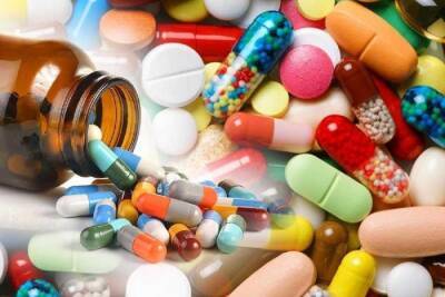 В аптеках Тверской области хранили лекарства во влажных помещениях