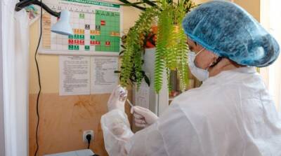 В Украине уже сделали более 28 млн прививок от коронавируса