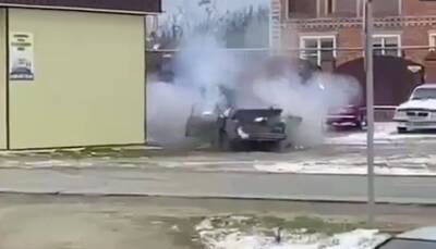 Краснодарские правоохранители проводят проверку после взрыва автомобиля возле жилых домов