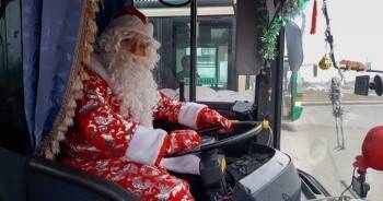 Мэр пообещал бесплатные автобусы в Новый год