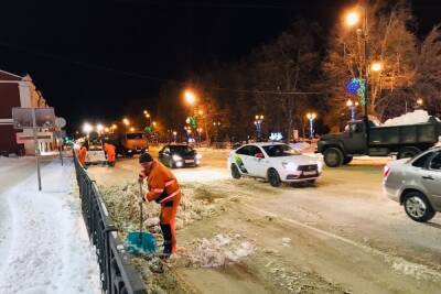 Максим Косенков - С улиц Тамбова вывезли почти 350 грузовиков снега - tambov.mk.ru
