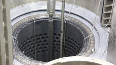 Во второй энергоблок БелАЭС загрузили ядерное топливо