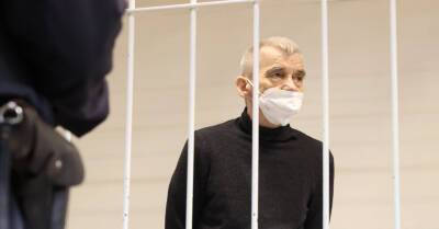 Исследователь сталинских репрессий Юрий Дмитриев приговорен к 15 годам колонии строгого режима