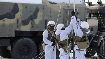 Военные связисты и подразделения РЭБ ЧФ провели учения в Крыму