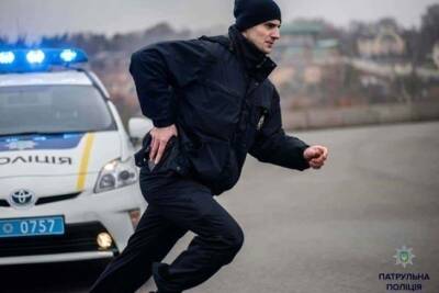 Попытка бегства: в Одессе полицейскому пришлось стрелять в арестанта