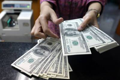 Узбекистан запустит собственную систему денежных переводов