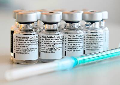 Минздрав Чехии назвал сумму, потраченную на вакцины от COVID-19