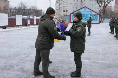 Перед «войной с Россией» Нацгвардию Украины пополнили молодежью с Донбасса