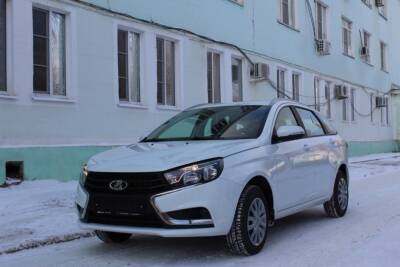 Одна из астраханских больниц получила новый автомобиль для паллиативной помощи - ast.mk.ru - Знаменск