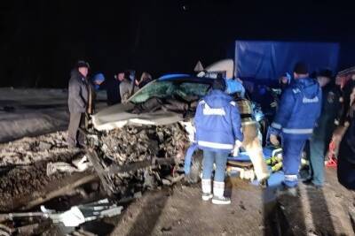 В смертельной аварии по пути из Воронежа погиб юный футболист и еще двое взрослых