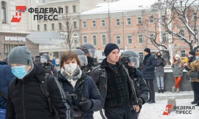 Политолог Кузнецов: России удается избежать масштабных протестов