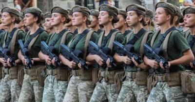Петиция об отмене приказа о военном учете женщин набрала 25 тысяч голосов