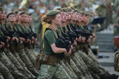 Петиция за отмену воинского учета женщин на Украине набрала нужные голоса